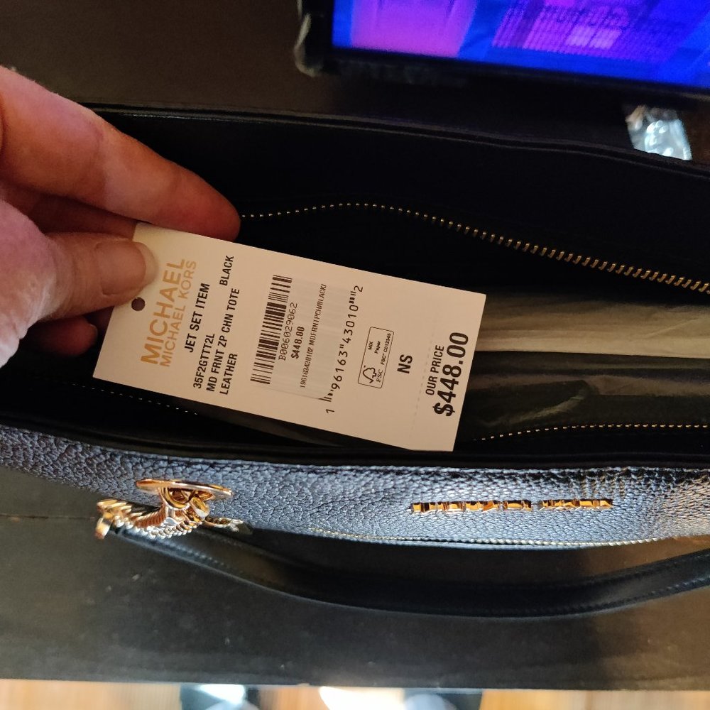 Michael Kors Jet Set Purse